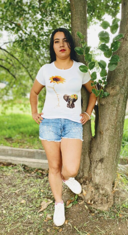 Playera Dama Basica Elefantito Flower