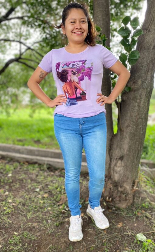 Playera de Color Morado Chica con Gato